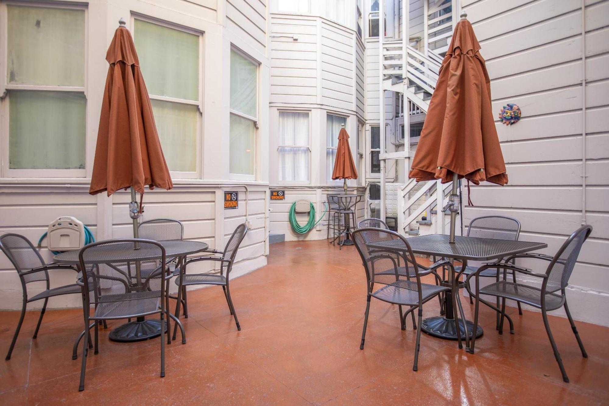 Hayes Valley Inn San Francisco Room photo