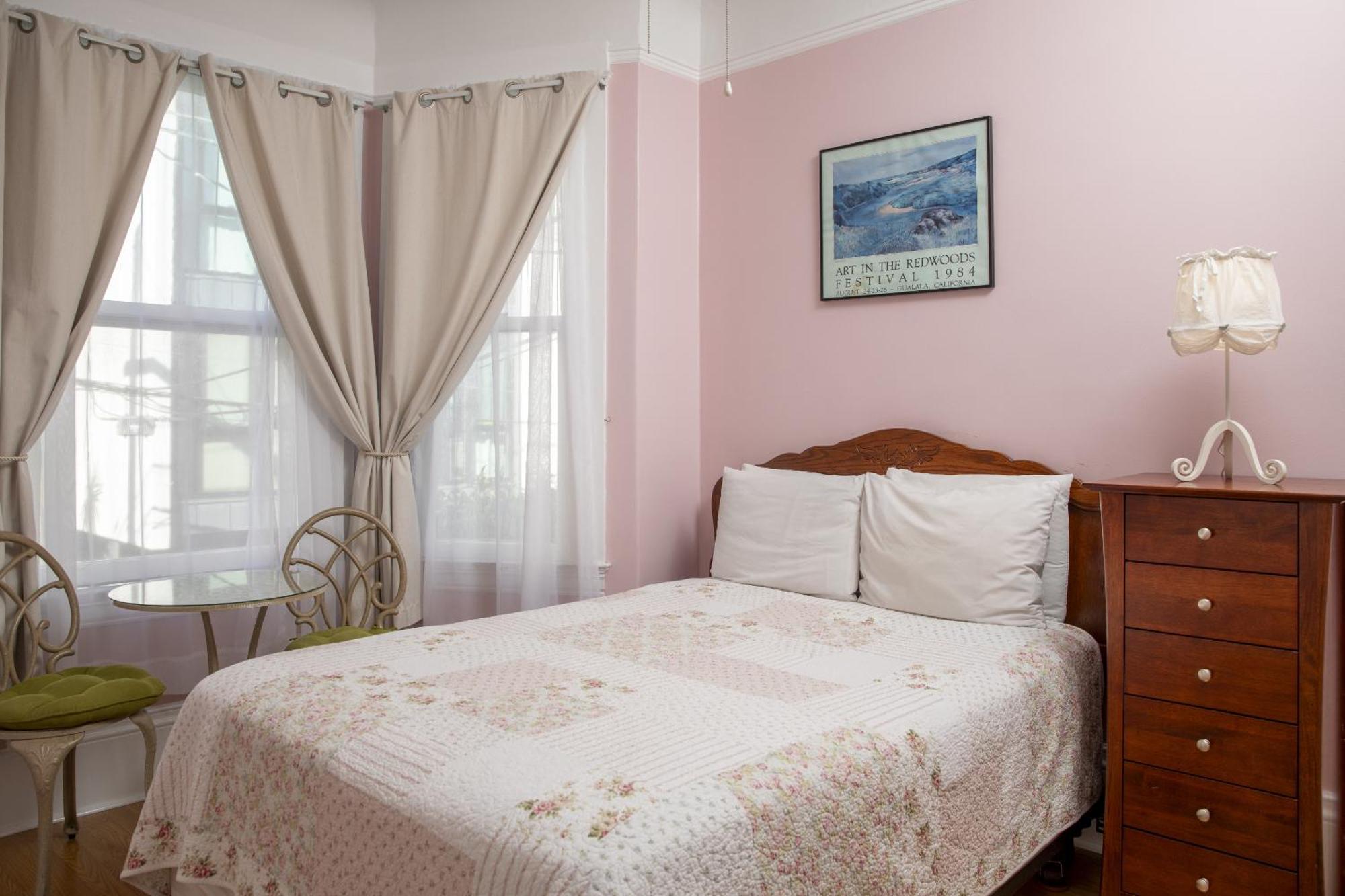 Hayes Valley Inn San Francisco Room photo